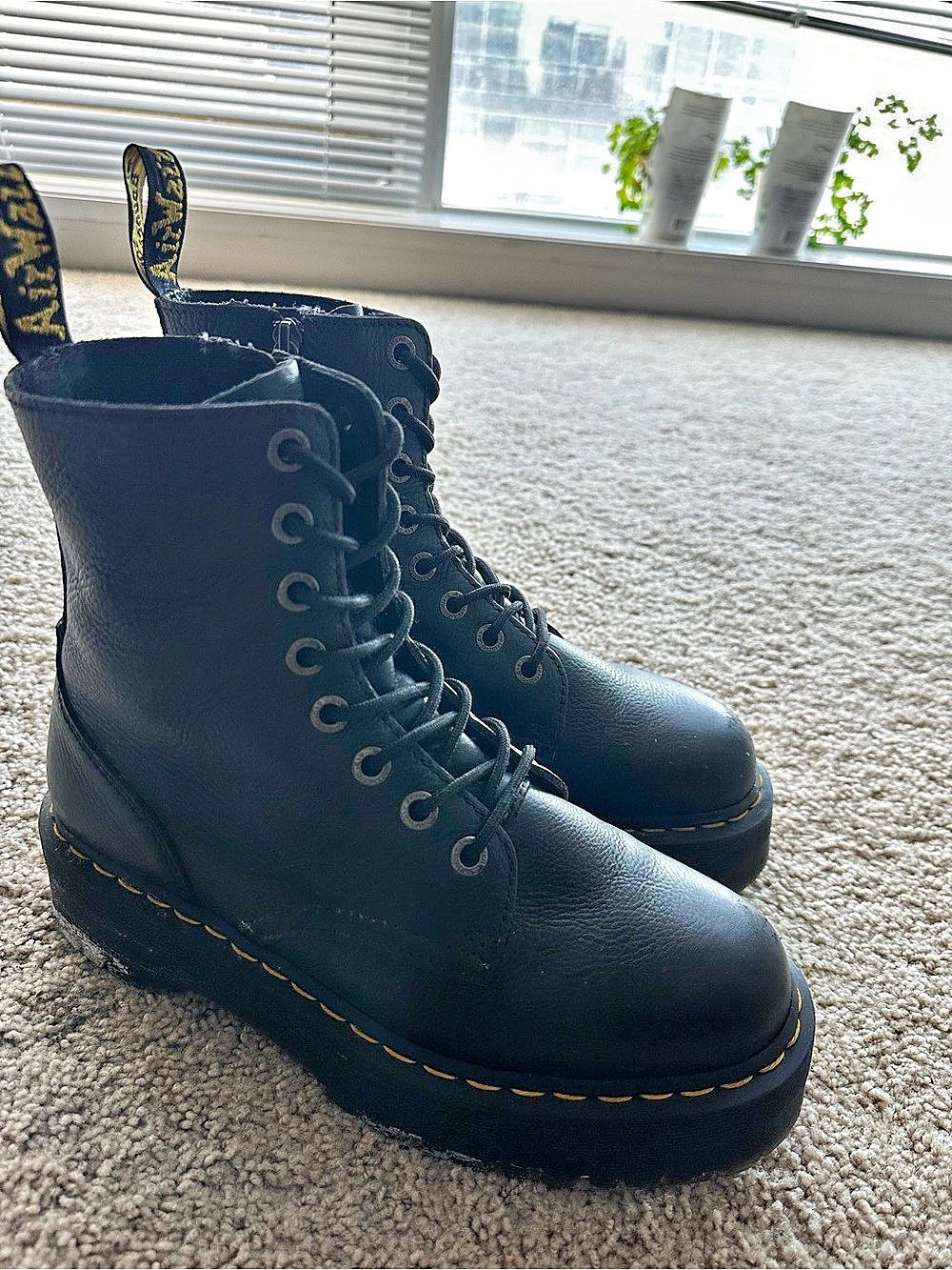 Dr. Martens Jadon Smooth Leather Platform Boots Black W10.5